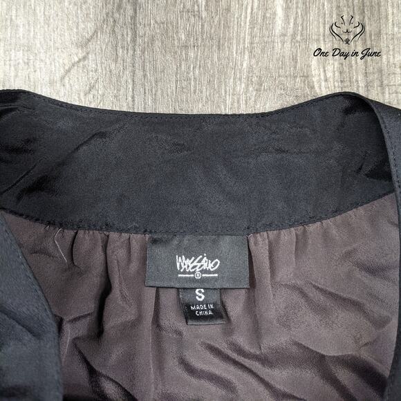 Mossimo Light Top Size S - Picture 2 of 3